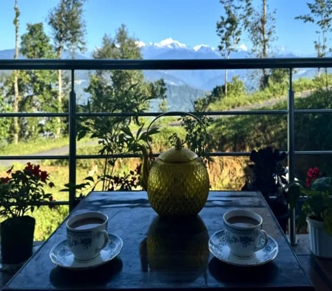 Fikkalaygaon Farmstay Tea Delight With Mountains View