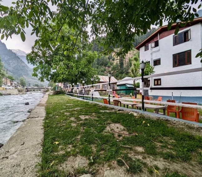 Pahalgam Guest Inn