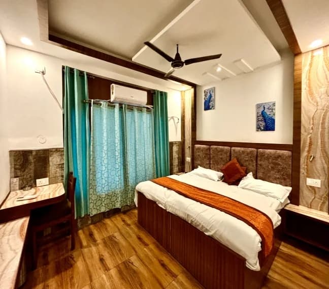 Room Interior at Jammu Guest Inn