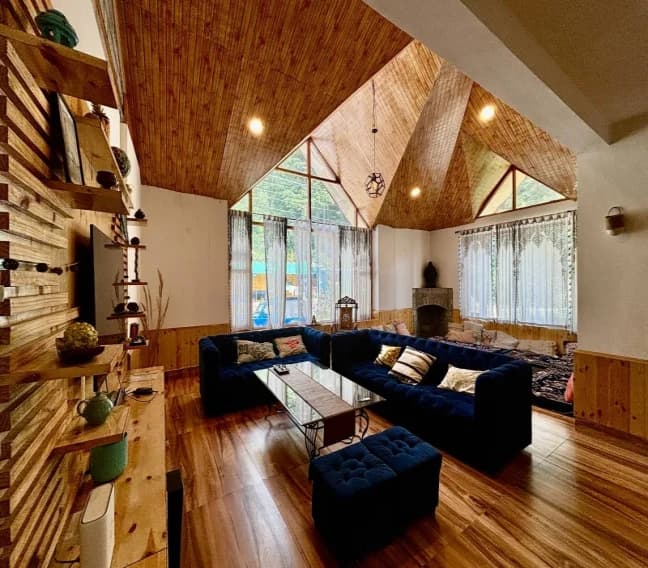 Manali Boutique Villa Living Room