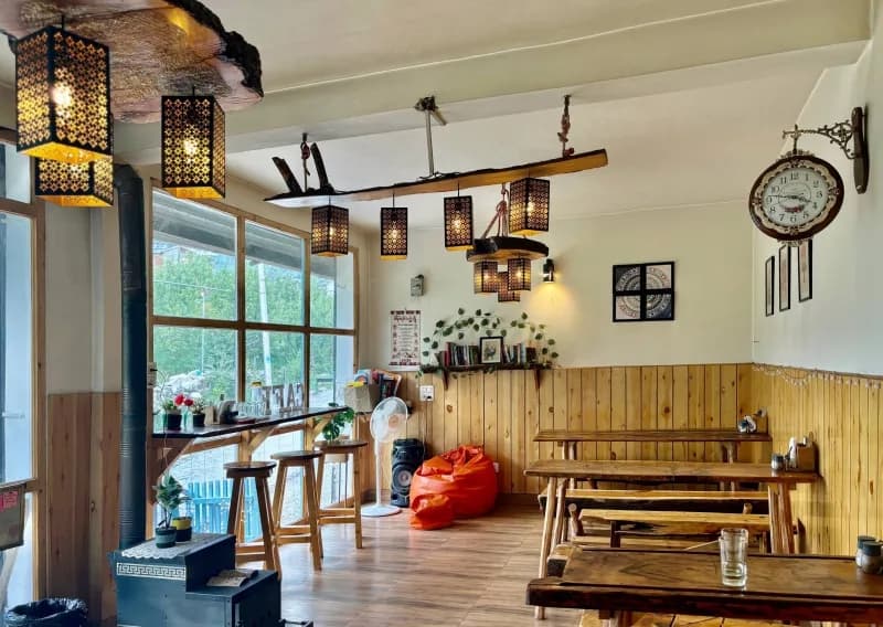 Manali Homestay Cafe Interior