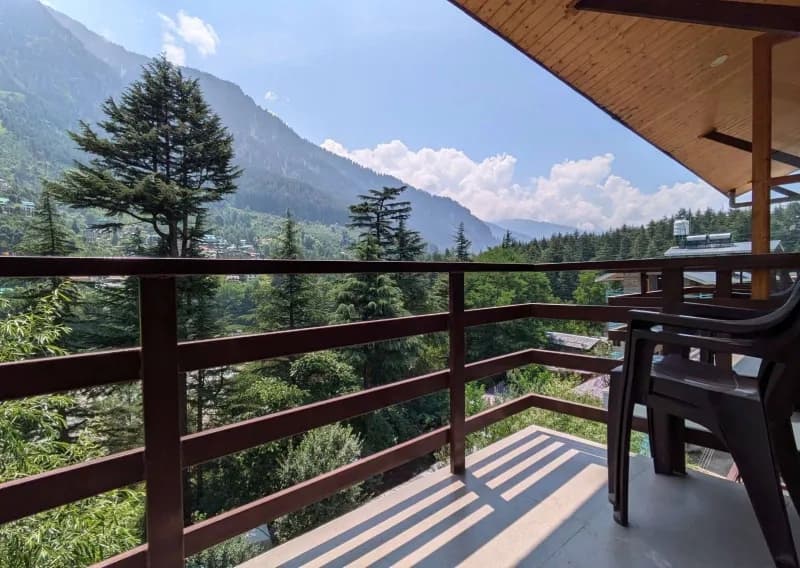 Old Manali Hostel Balcony View