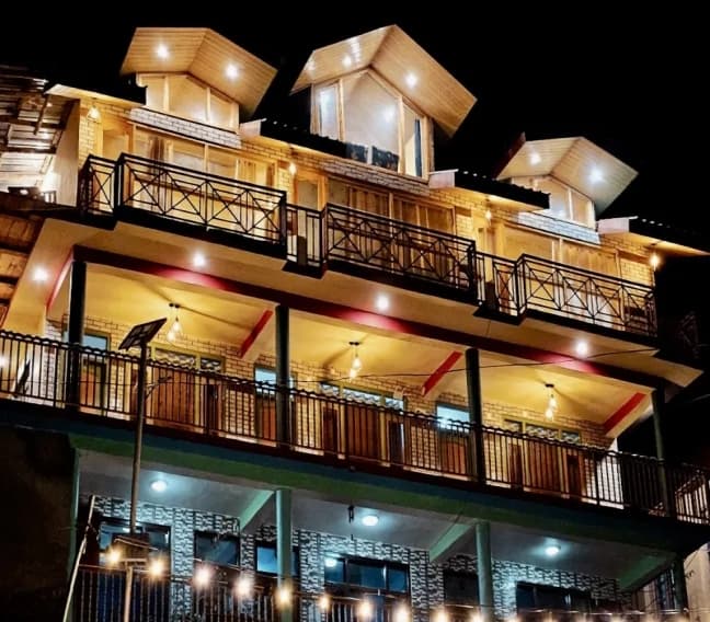 Manali Homestay Exterior