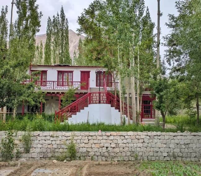 Exterior at Tiggur Retreat