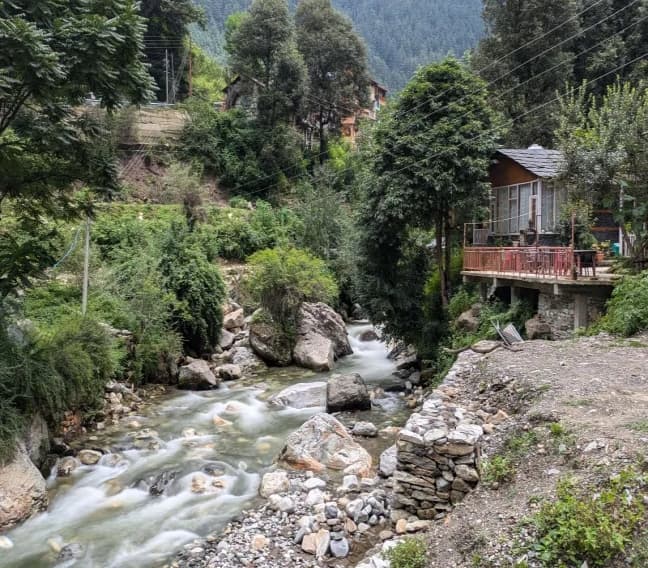 Jibhi Retreat Campus