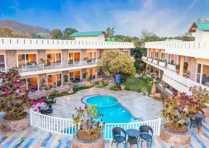 Jim Corbett Resort Campus With Swimming Pool