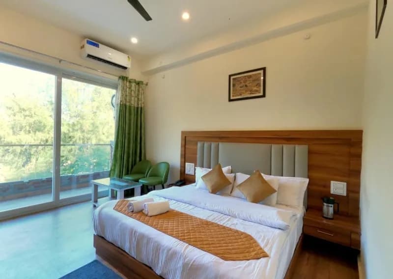 Rudraprayag Guest Inn Room Interior