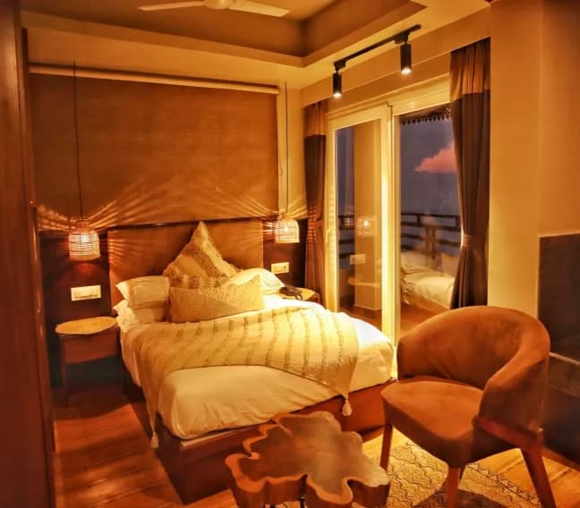 Room Interior at Darjeeling Retreat