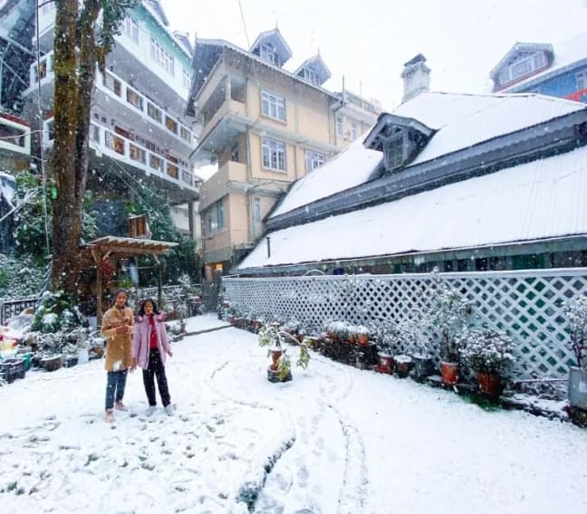 Exterior Darjeeling Apartment