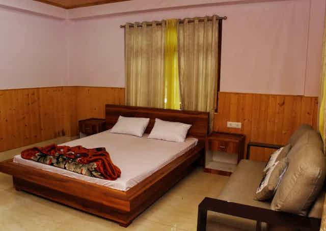 Room at Lamapokhri lake view homestay izifiso 