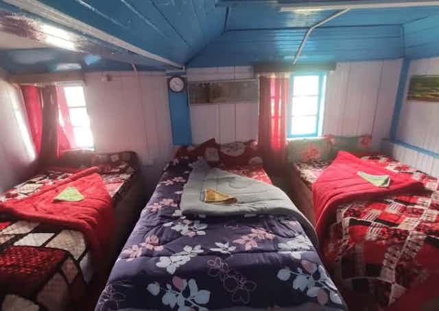 room interior at Sandakphu Homestay