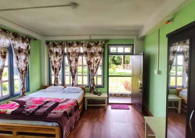 Couple Stay at Tinchuley Homestay